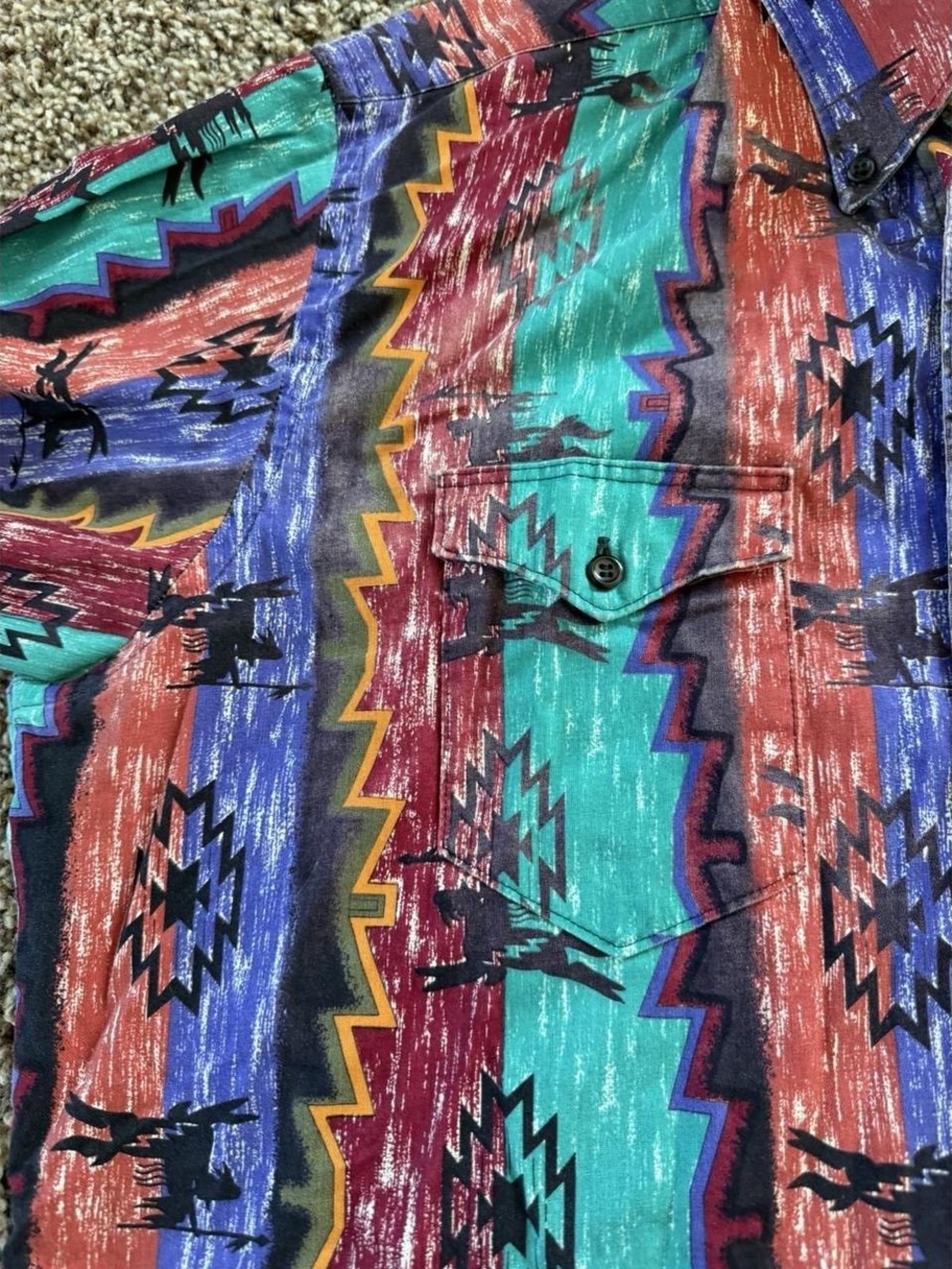 Wrangler Multicolor Aztec-Pattern Button-Down Shirt - Picture 5 of 8